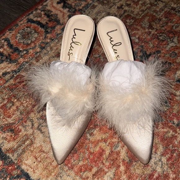 Lulus feather pointed toe mule - Picture 4 of 5